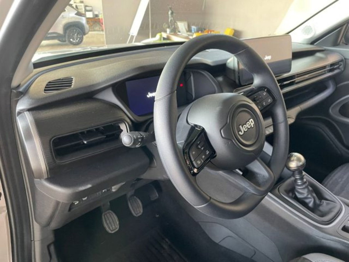 Jeep Avenger 1.2 turbo Longitude fwd 100cv (13)