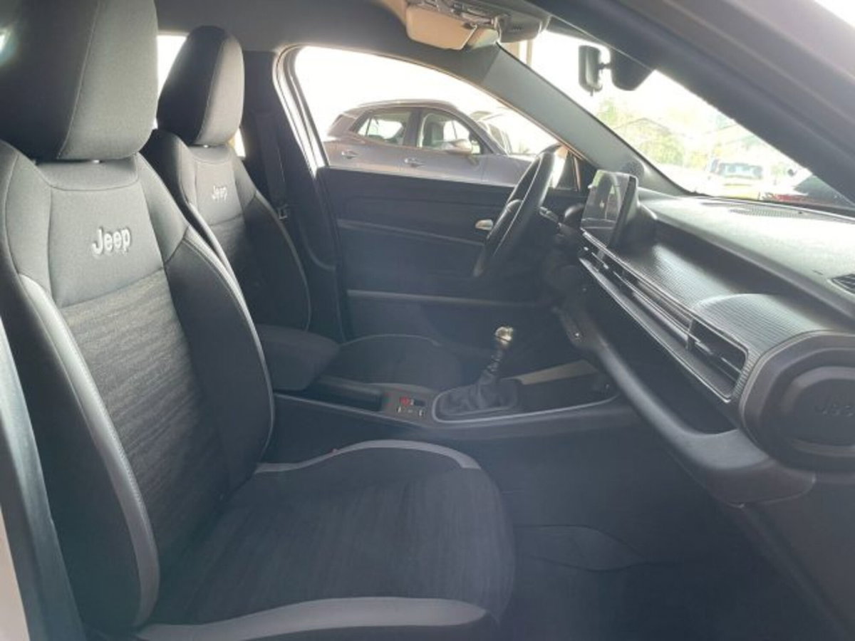 Jeep Avenger 1.2 turbo Longitude fwd 100cv (14)