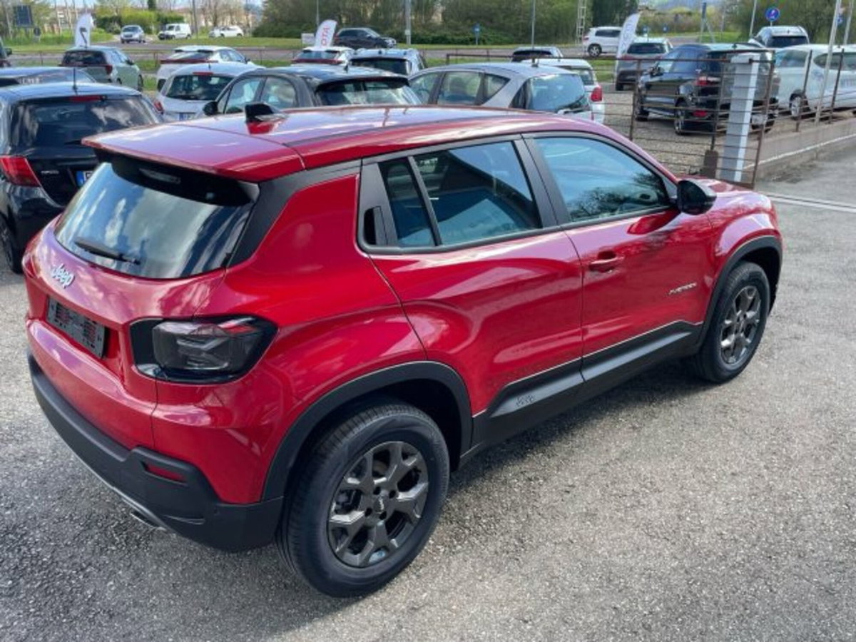Jeep Avenger 1.2 turbo Longitude fwd 100cv (6)