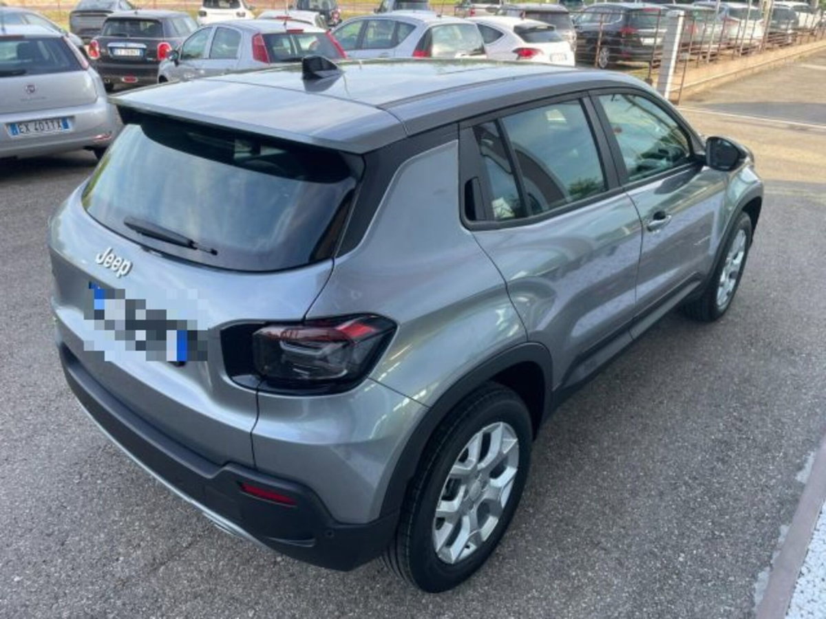 Jeep Avenger 1.2 turbo Altitude fwd 100cv (12)
