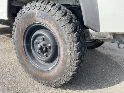 Land Rover Defender 110 2.5 Td5 cat Station Wagon SE (16)