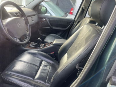Mercedes-Benz Classe ML 270 turbodiesel cat CDI (11)