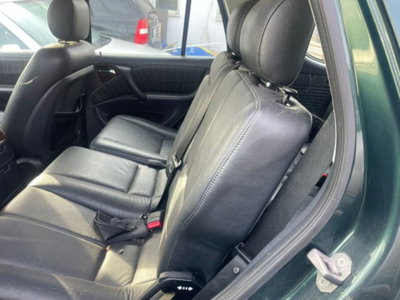 Mercedes-Benz Classe ML 270 turbodiesel cat CDI (8)
