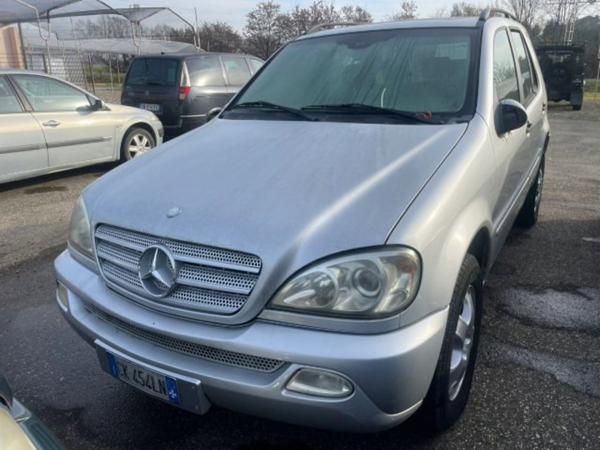 Mercedes-Benz Classe ML 270 turbodiesel cat CDI Classic