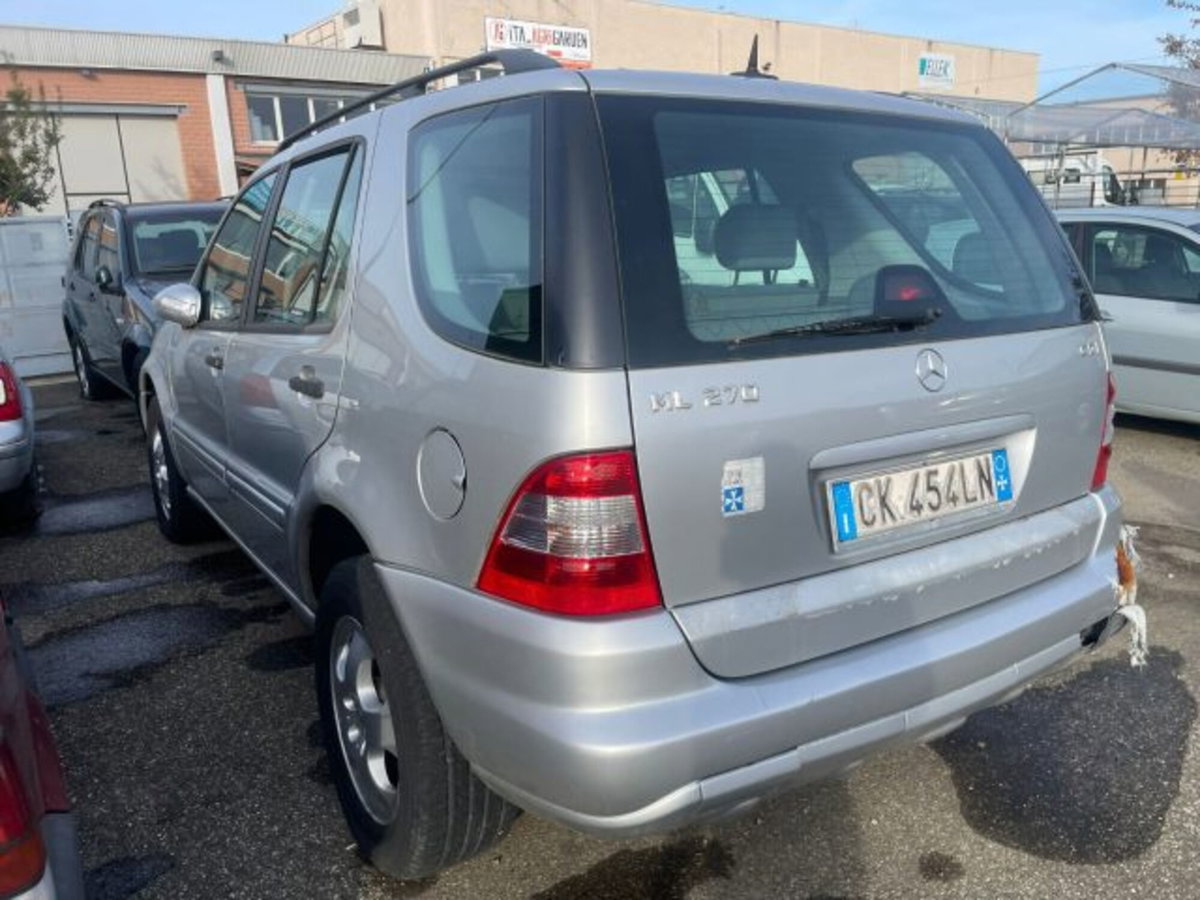 Mercedes-Benz Classe ML 270 turbodiesel cat CDI Classic (4)