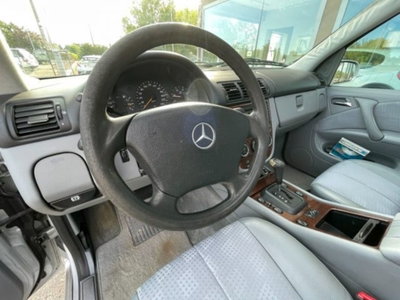 Mercedes-Benz Classe ML 270 turbodiesel cat CDI Classic (7)