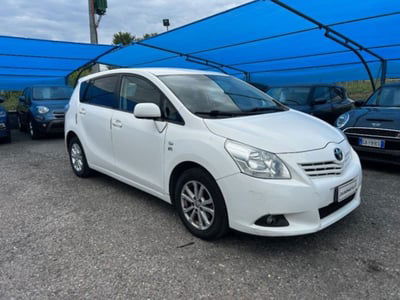 Toyota Verso 1.6 Active 7 posti usata