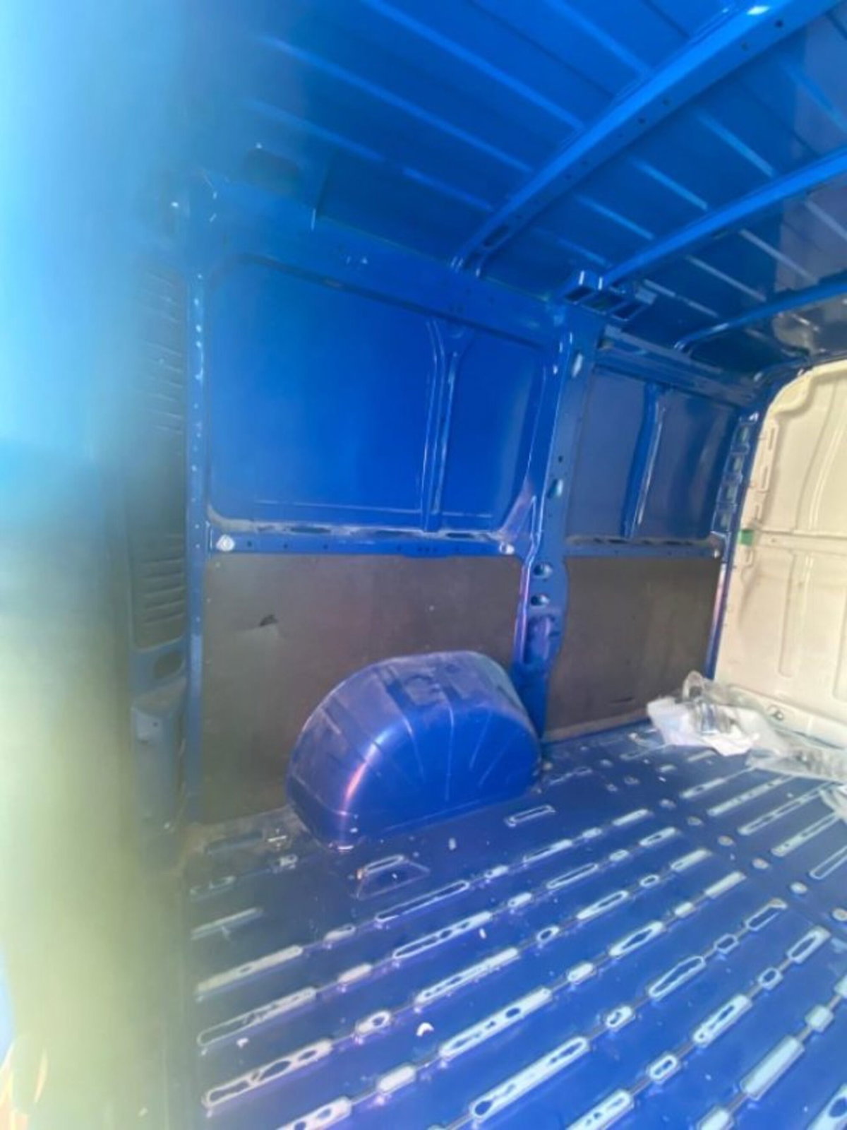 Peugeot Boxer Furgone 330 2.2 BlueHDi 140 S&S PC-TN Furgone Premium (10)