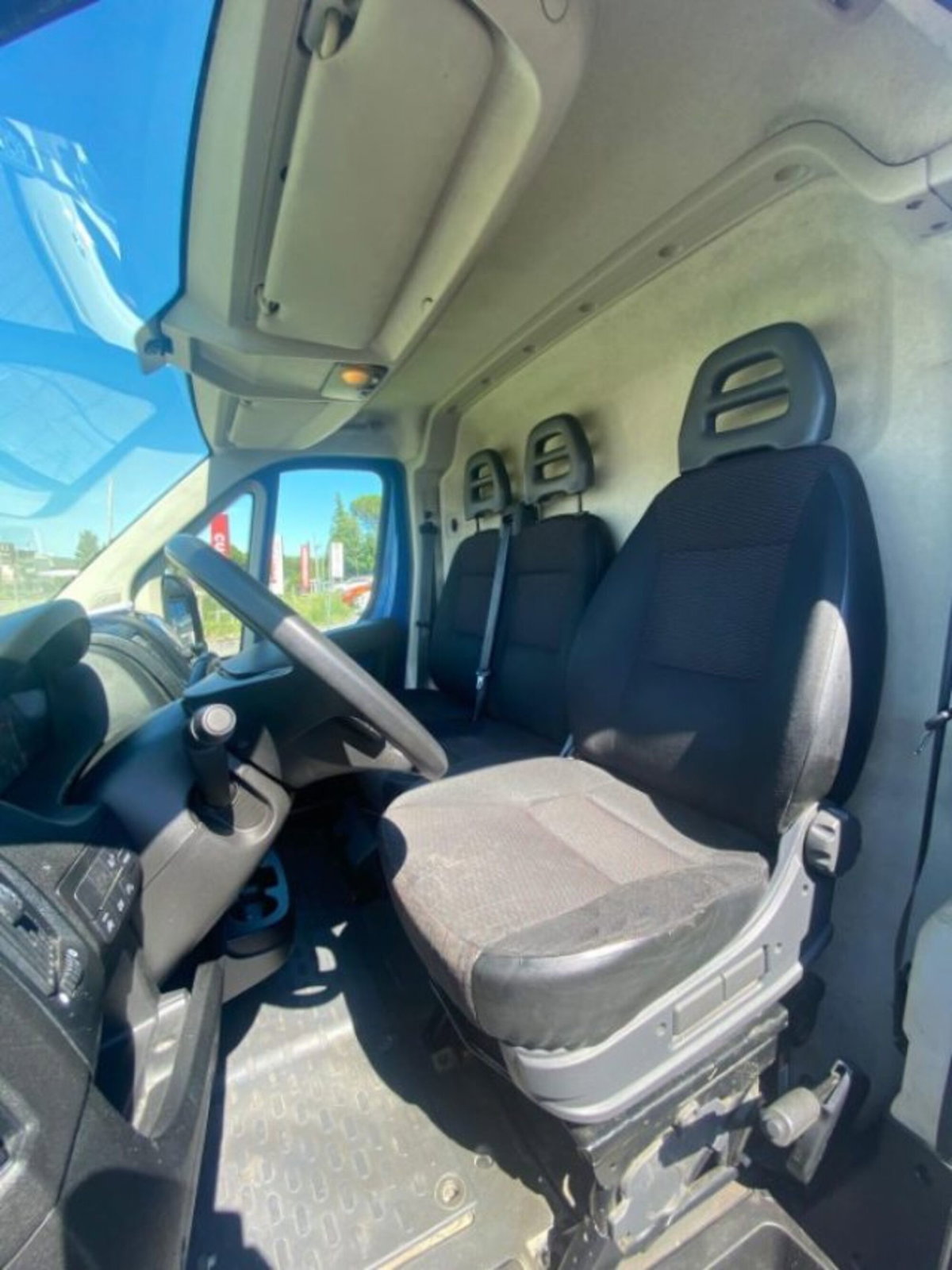Peugeot Boxer Furgone 330 2.2 BlueHDi 140 S&S PC-TN Furgone Premium (13)