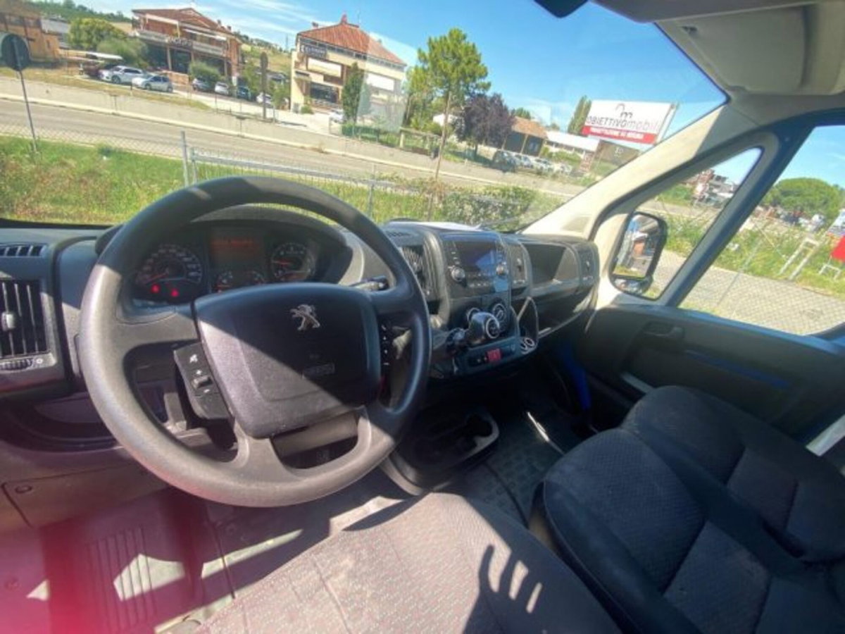 Peugeot Boxer Furgone 330 2.2 BlueHDi 140 S&S PC-TN Furgone Premium (14)
