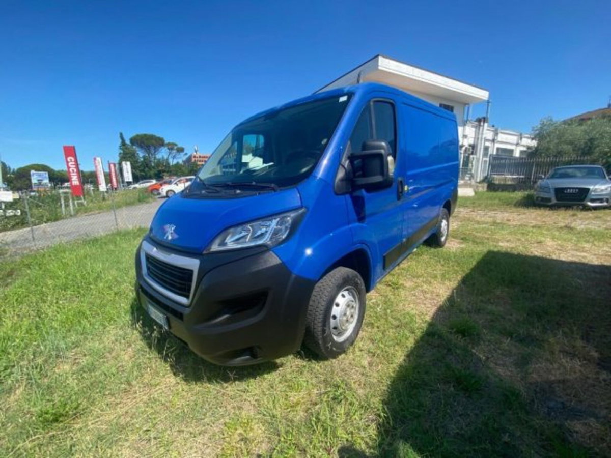 Peugeot Boxer Furgone 330 2.2 BlueHDi 140 S&S PC-TN Furgone Premium (2)