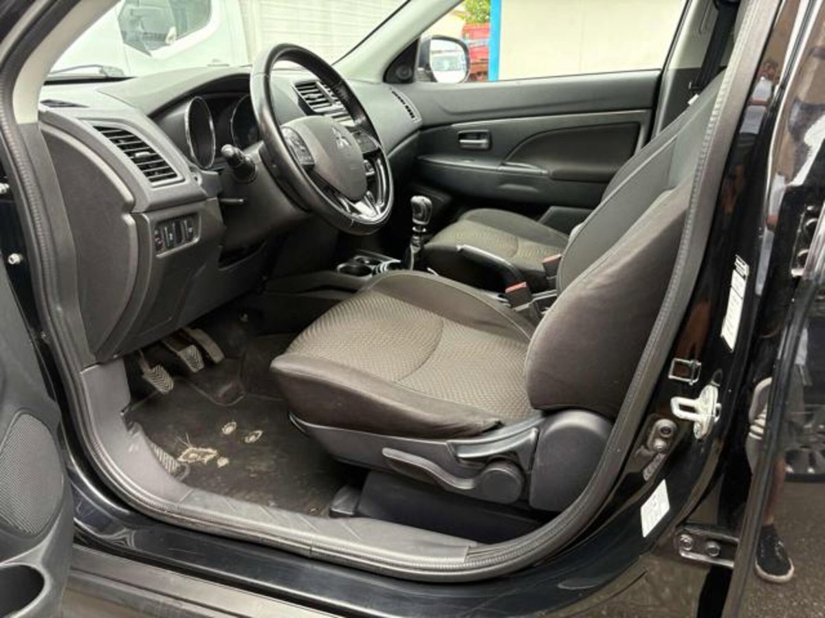 Mitsubishi ASX 1.6 DI-D 114 CV 2WD Inform (7)
