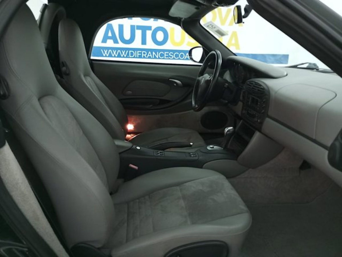 Porsche Boxster 2.7 (10)