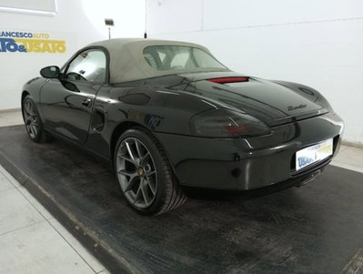 Porsche Boxster 2.7 (2)