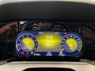 Volkswagen Golf 1.0 eTSI EVO DSG Life (5)