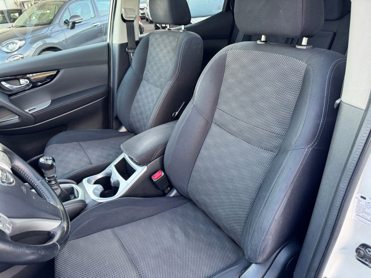 Nissan Qashqai 1.5 dCi Tekna (15)