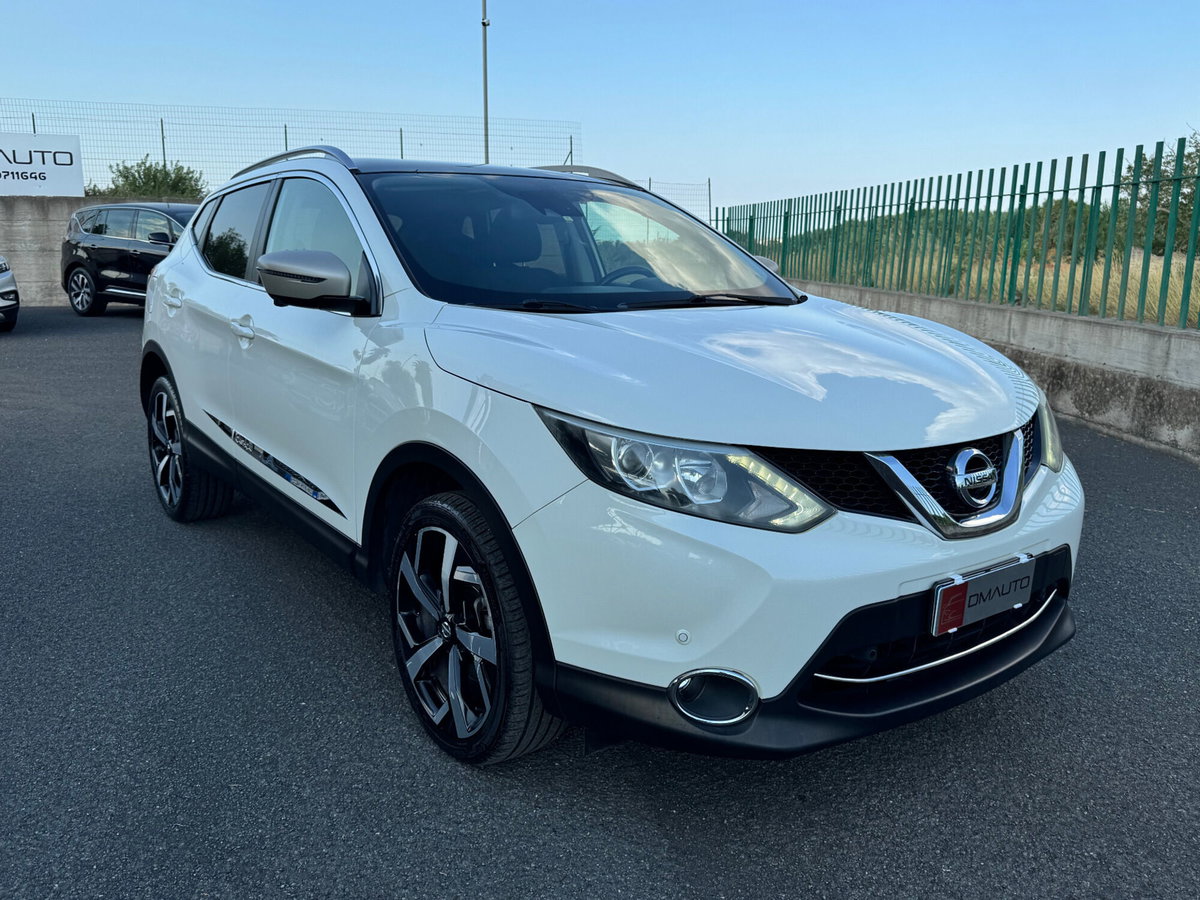 Nissan Qashqai 1.5 dCi Tekna (6)