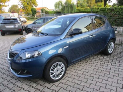 Lancia Ypsilon 1.0 FireFly 5 porte S&S Hybrid Gold Plus usata