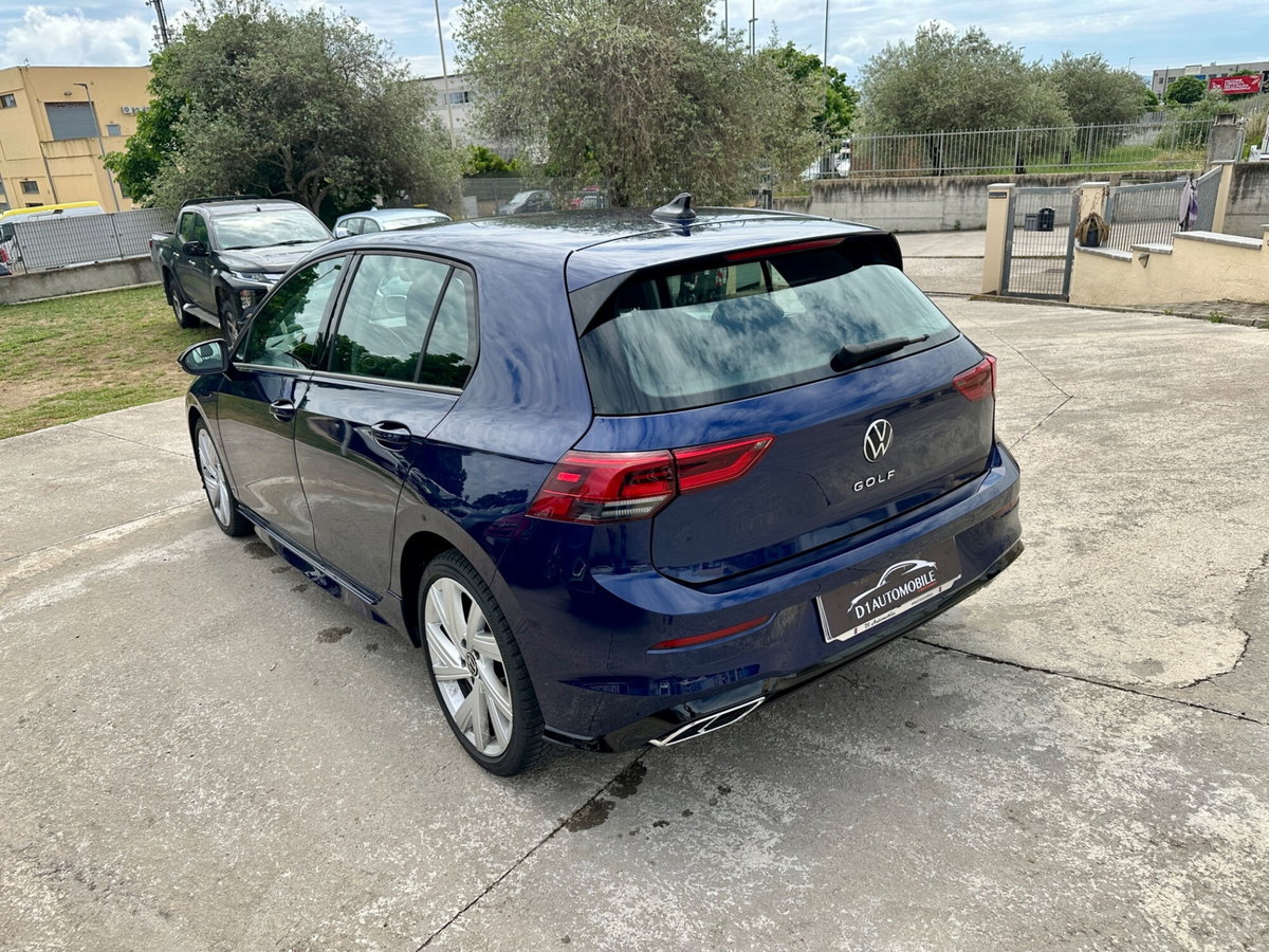 Volkswagen Golf 2.0 TDI 150 CV DSG SCR R-Line (8)
