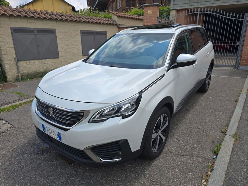 Peugeot 5008 BlueHDi 130 S&S EAT8 Business Mix