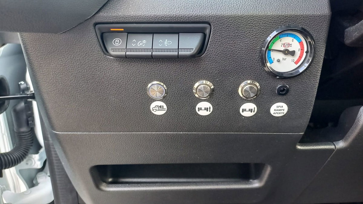 Renault Master FWD T35 2.0 blue dci 130cv L3 carro (11)