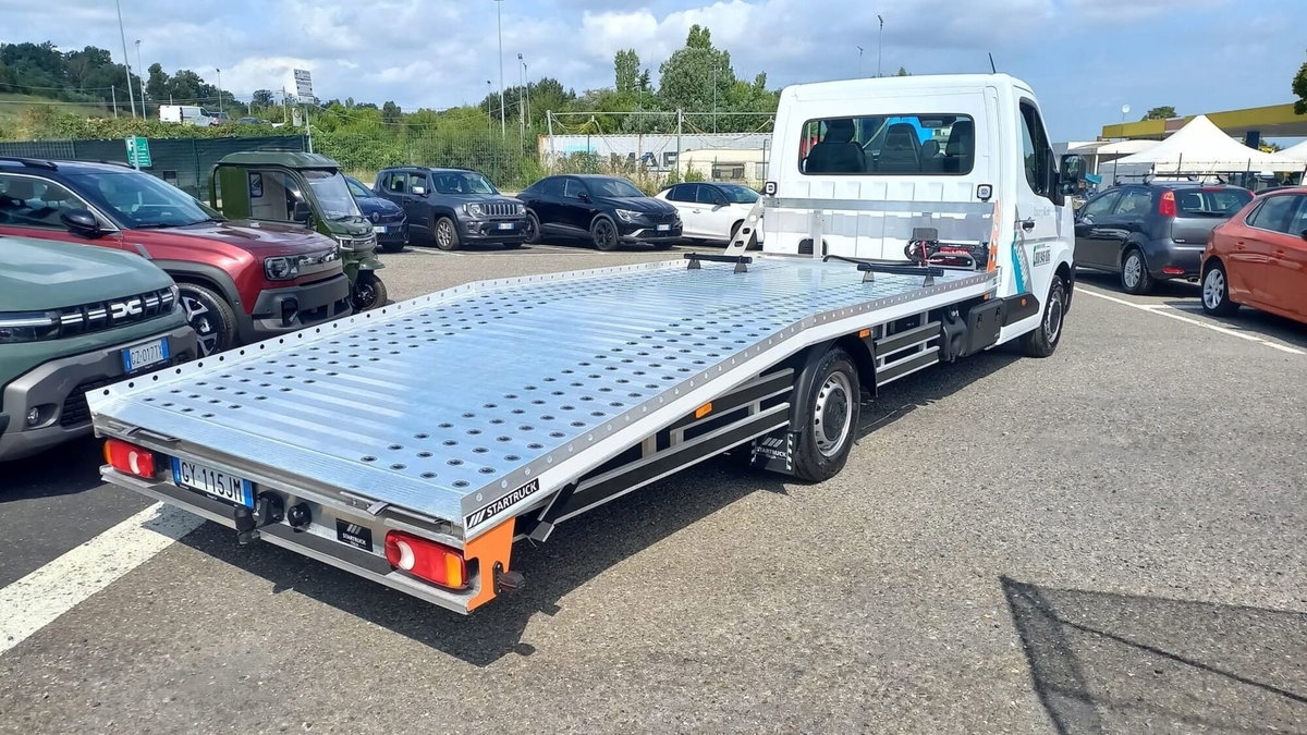 Renault Master FWD T35 2.0 blue dci 130cv L3 carro (5)