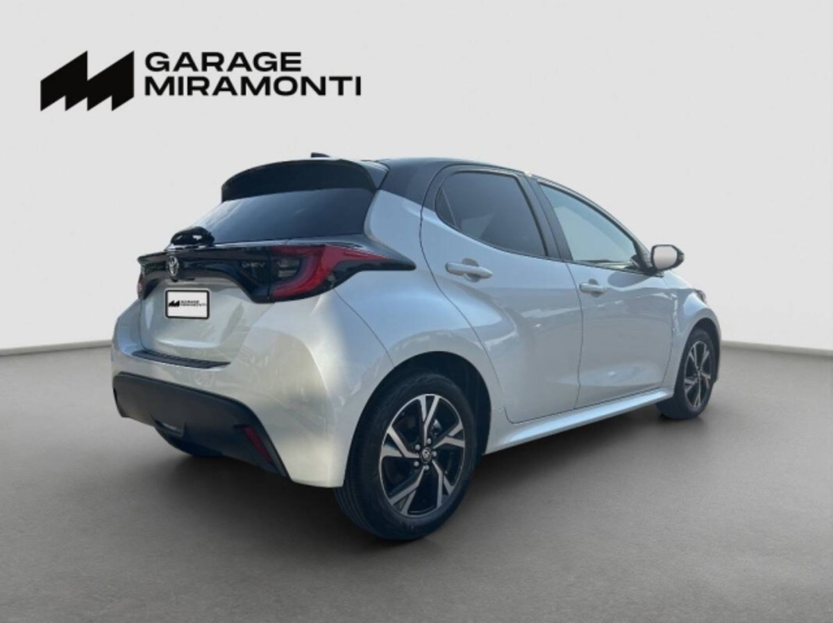 Toyota Yaris Trend (6)