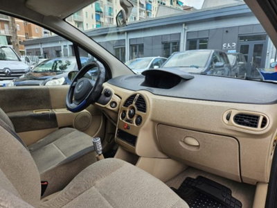 Renault Modus 1.2 16V Dynamique (8)