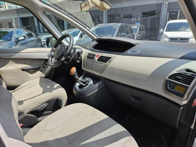 Citroen C4 Picasso 1.6 HDi 110 FAP Business (10)
