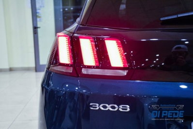 Peugeot 3008 BlueHDi 130 S&S EAT8 Allure Pack (13)