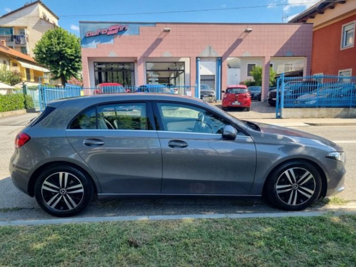 Mercedes-Benz Classe A Sedan 180 d Automatic 4p. Business