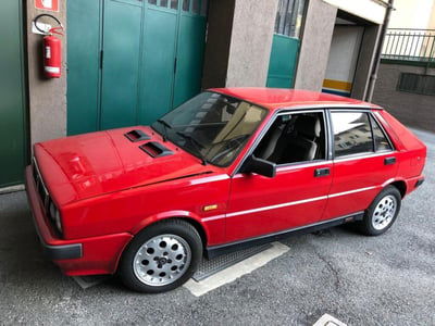 Lancia Delta i.e. turbo HF usata