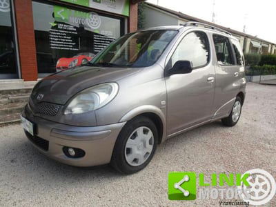 Toyota Yaris 1.3i 16V cat Sol '03 usata