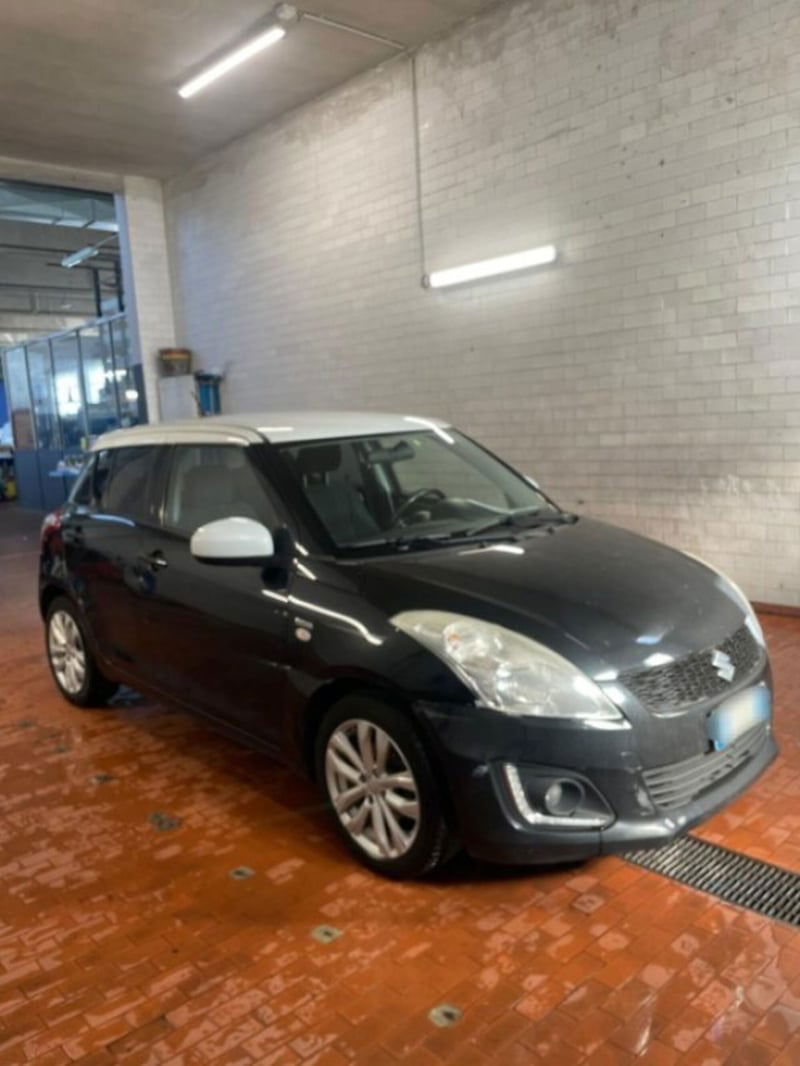 Suzuki Swift 1.3 DDiS 5 porte B-Cool Bi-Color