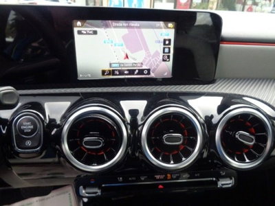 Mercedes-Benz Classe A Sedan 180 d Automatic 4p. Business (8)