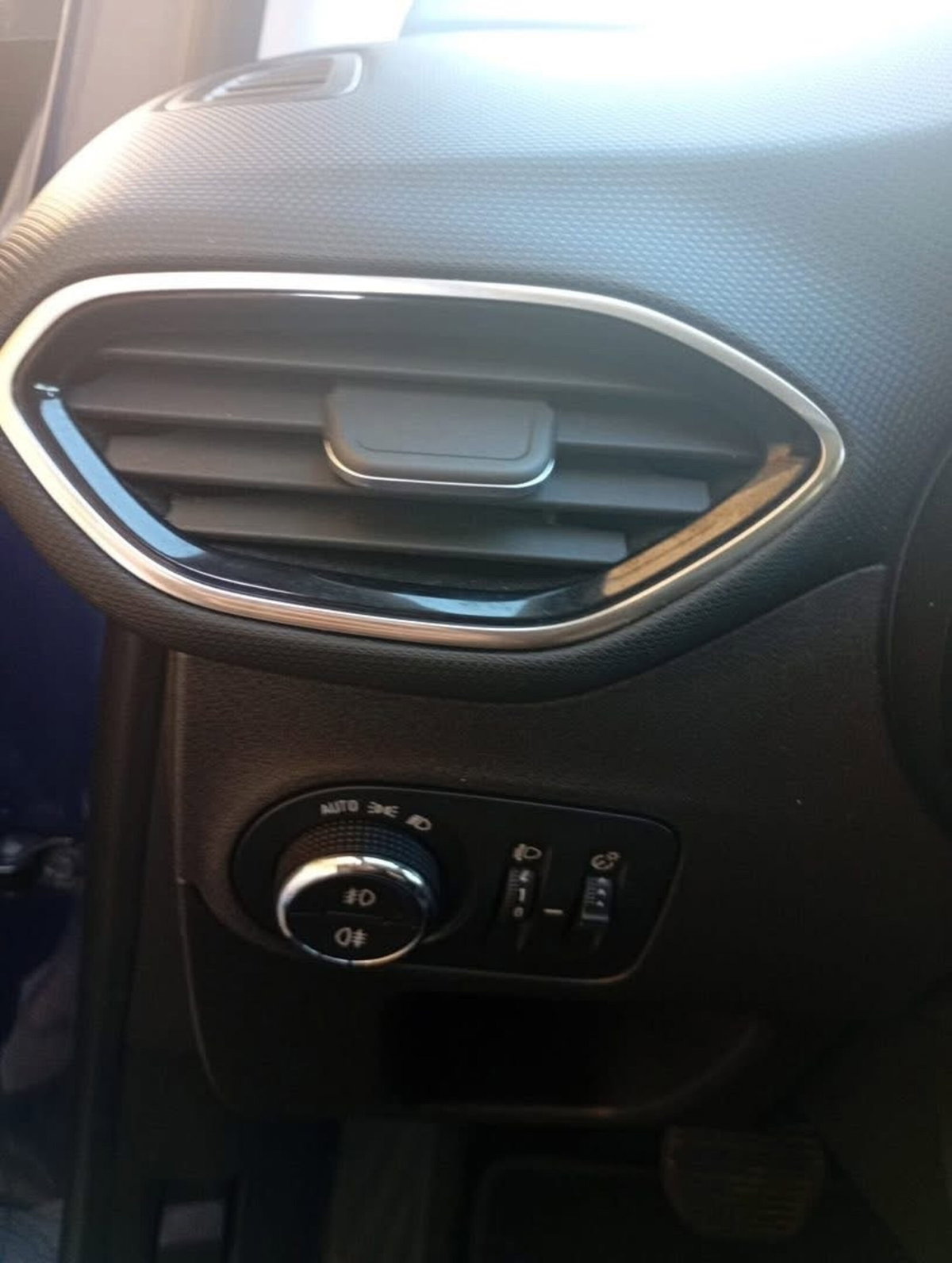 Opel Crossland 1.5 ECOTEC D 120 CV Start&Stop aut. GS Line (13)