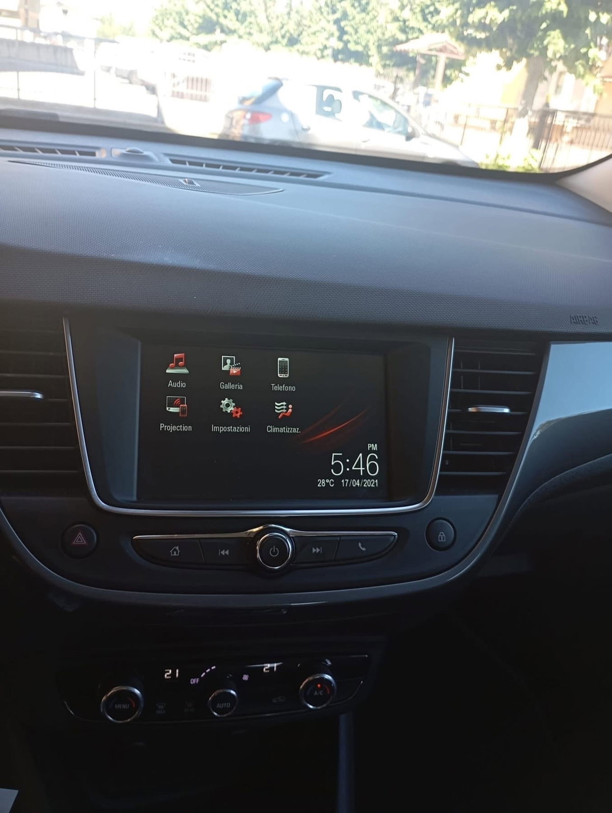 Opel Crossland 1.5 ECOTEC D 120 CV Start&Stop aut. GS Line (18)