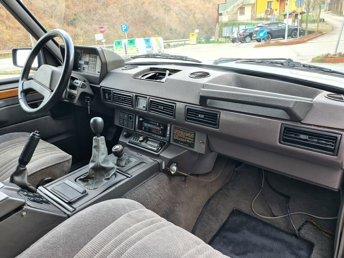 Land Rover Range Rover 3.5i 5 porte (10)