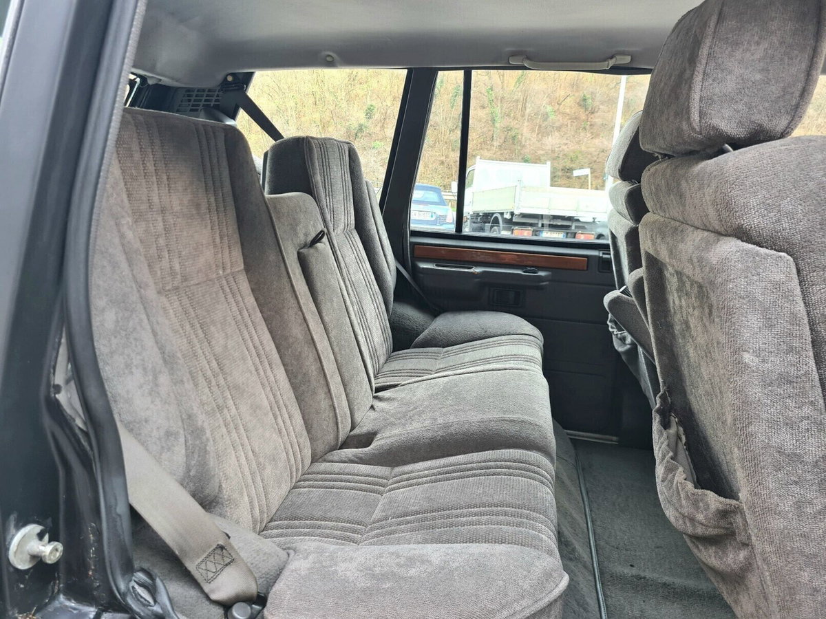 Land Rover Range Rover 3.5i 5 porte (7)