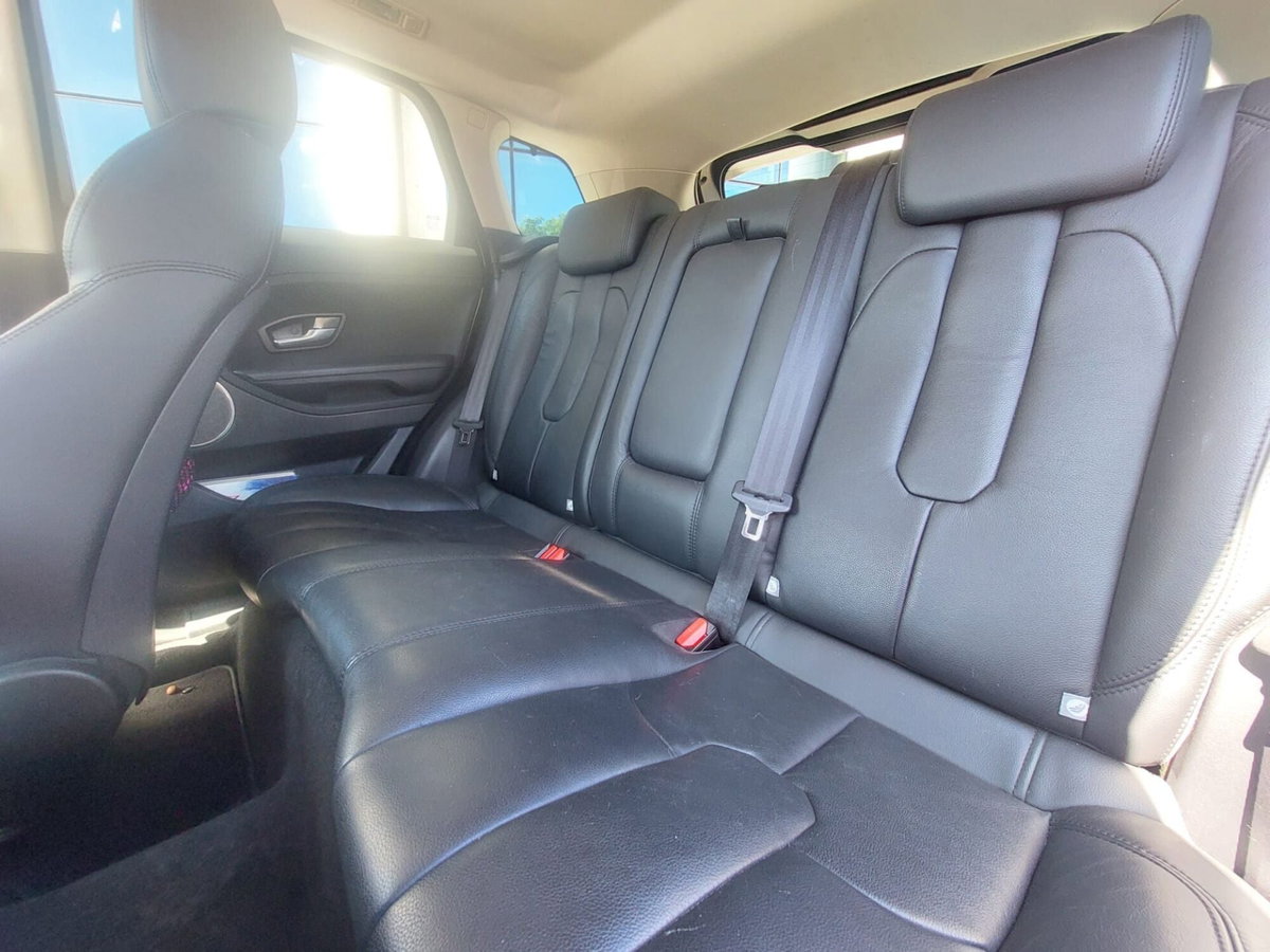 Land Rover Range Rover Evoque 2.2 TD4 5p. Dynamic (10)