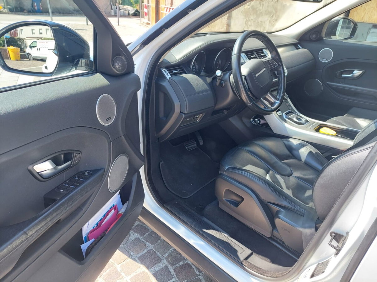 Land Rover Range Rover Evoque 2.2 TD4 5p. Dynamic (8)