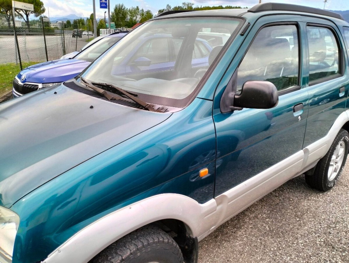 Daihatsu Terios 1.3i 16V cat 4WD SX (2)