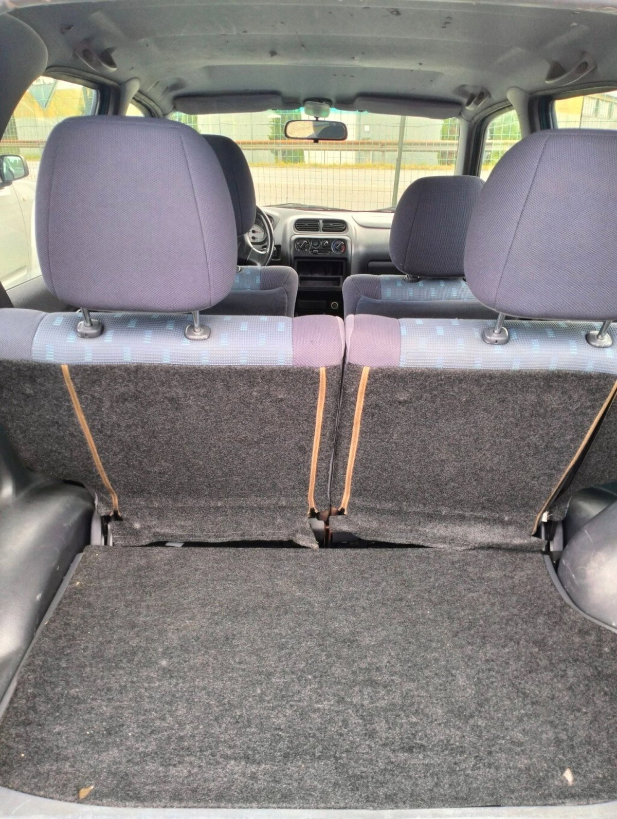 Daihatsu Terios 1.3i 16V cat 4WD SX (5)
