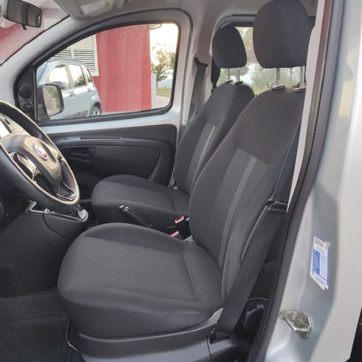 Fiat Qubo 1.4 8V 77 CV Lounge (8)