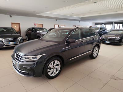 Volkswagen Tiguan 2.0 TDI 150 CV SCR DSG 4MOTION Elegance usata