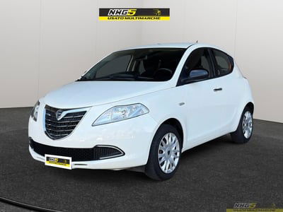 Lancia Ypsilon 1.2 69 CV 5 porte Silver usata