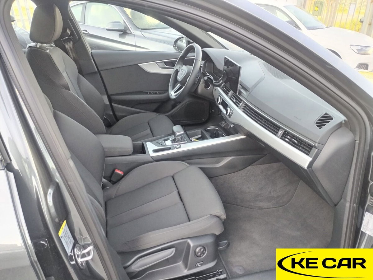 Audi A4 Avant 40 TDI quattro S tronic S line edition (10)