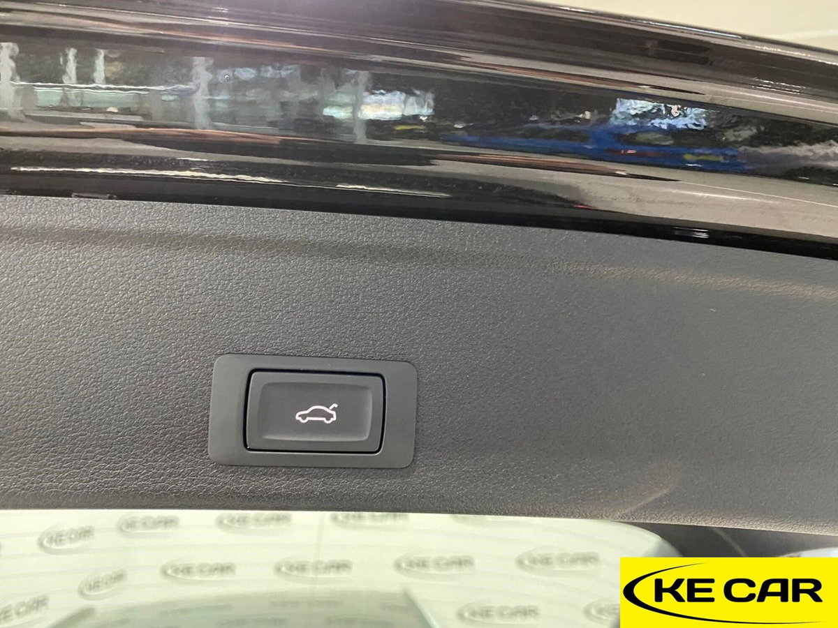 Audi A4 Avant 40 TFSI quattro S tronic S line edition (15)