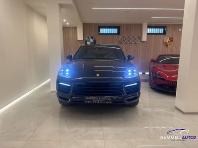 Porsche Cayenne Coupé 3.0 V6 E-Hybrid usata