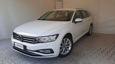 Volkswagen Passat Variant 2.0 TDI SCR EVO DSG Business usata